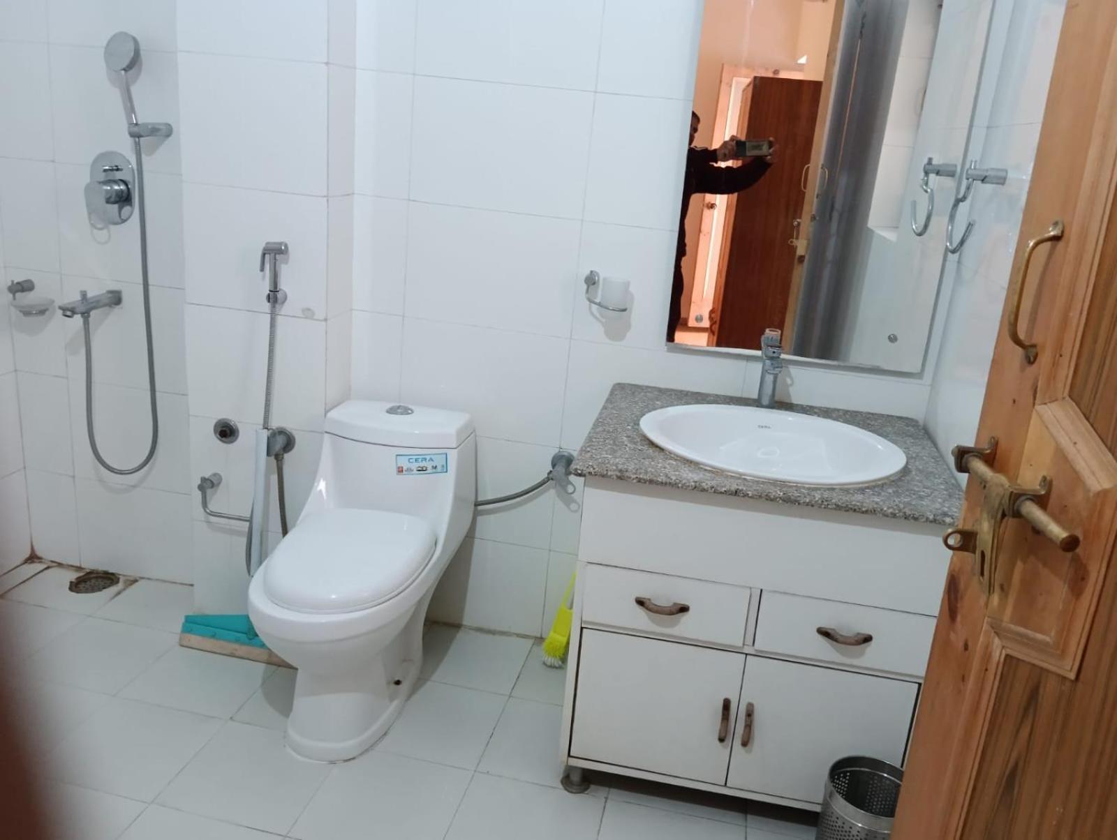 Hotel Dimbir Regency Leh Ngoại thất bức ảnh